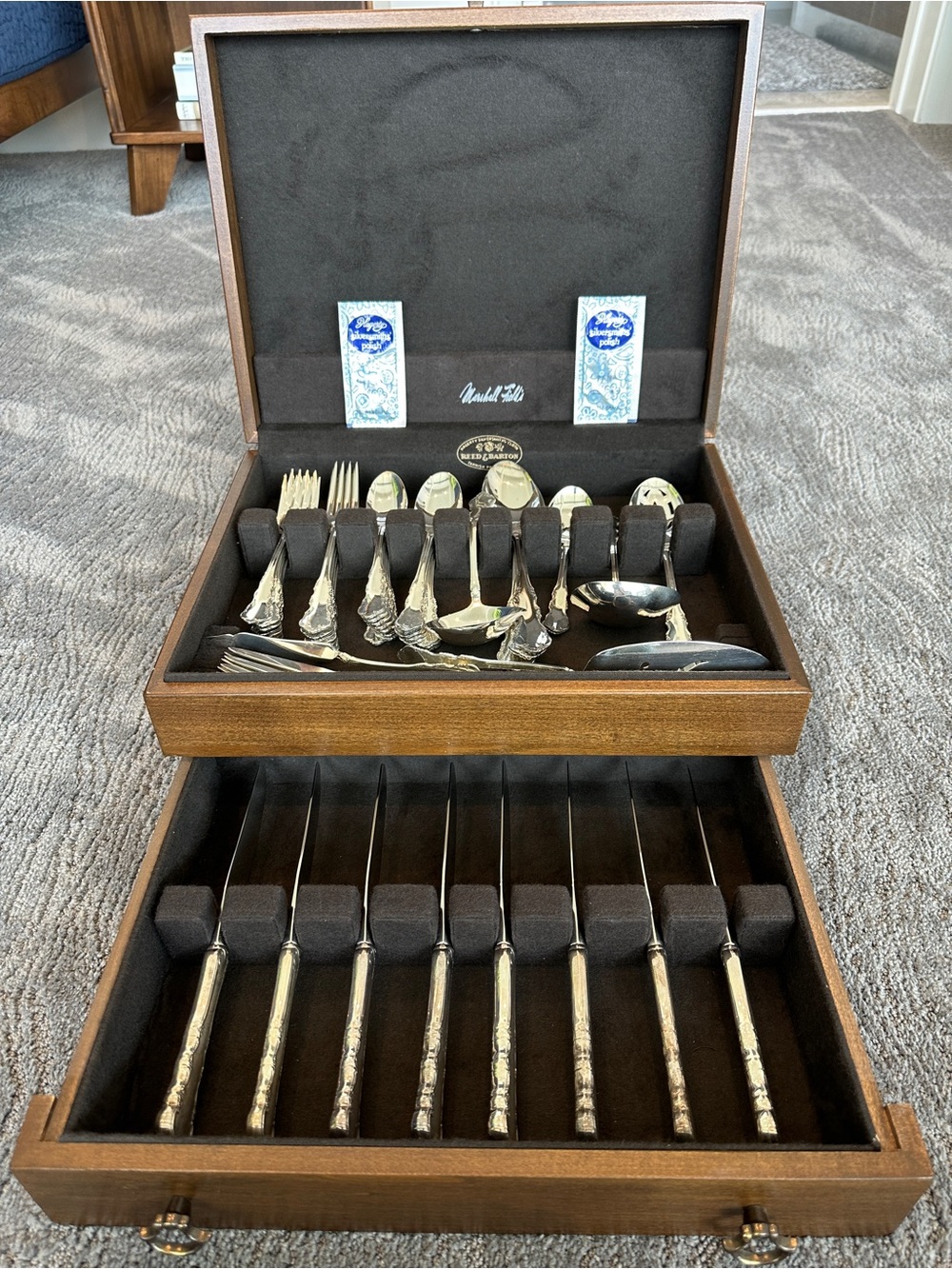 Pristine 54pc Reed & Barton Dresden Rose Silverplate Set Marshall Field Box 1953